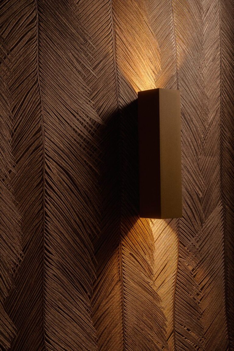 Sfeerverlichting voor arte behang in toilet